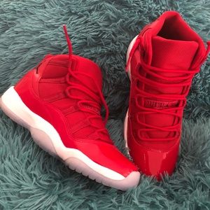 💢SOLD🏌🏻‍♀️💢 Jordan 11 - Win Like 96 ☄️